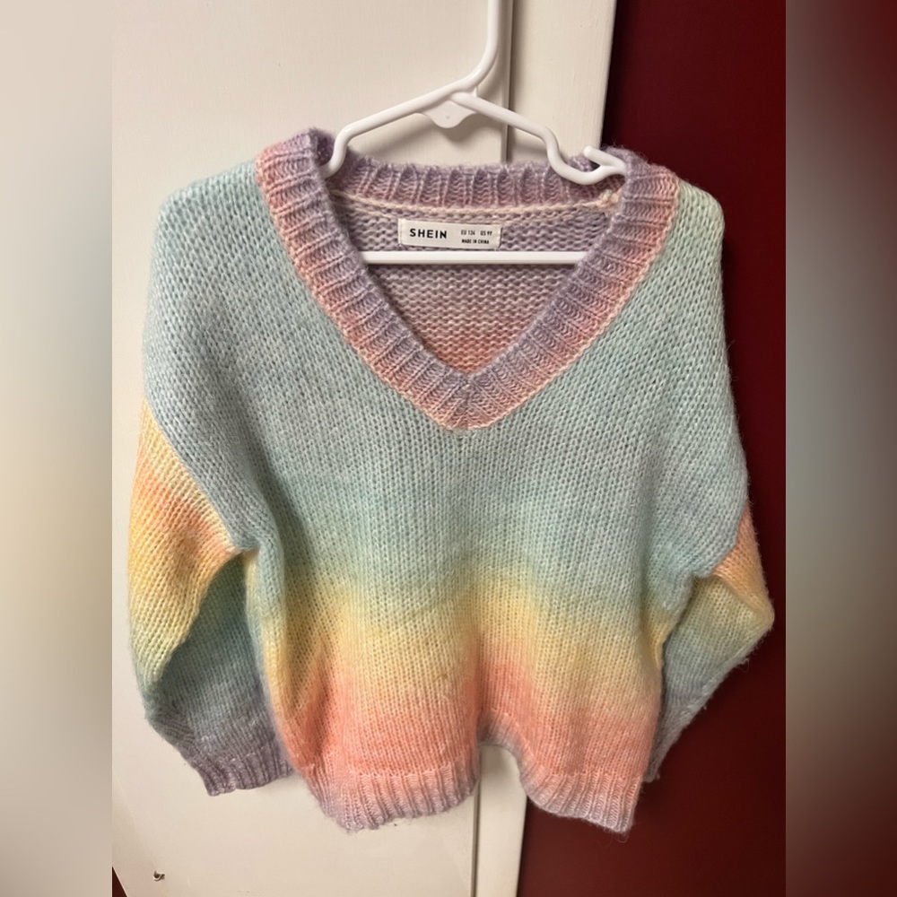 Girl - Sweater